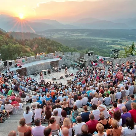 Sommer Am Faaker 아파트 팍암시